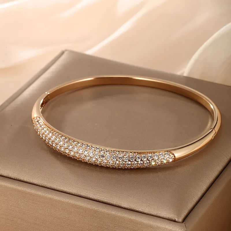 Elegant Gold-Plated Bracelet With Sparkling Detailing